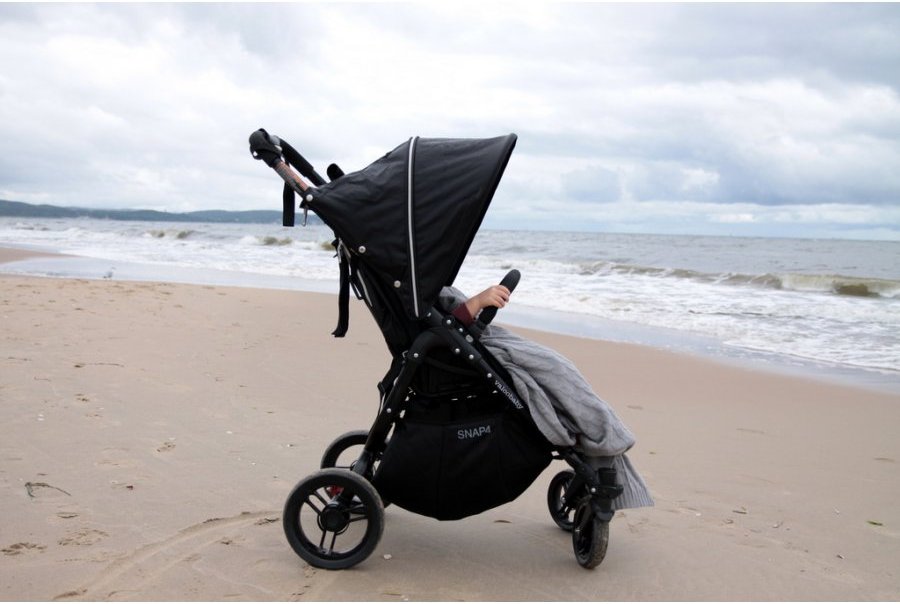 Какую коляску взять на море для ребенка 2 года
